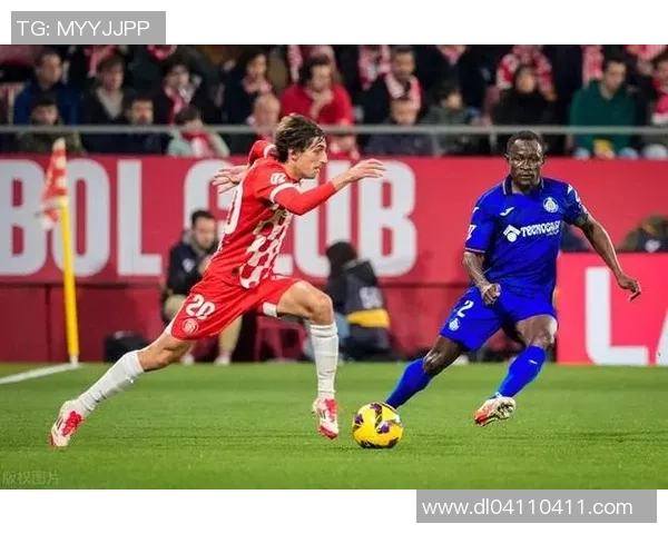 皇马与赫罗纳精彩对决集锦回顾2月17日赛事亮点与精彩瞬间分析